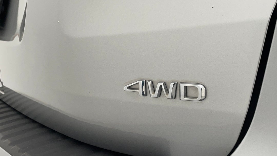 Badge (Boot Right Side)