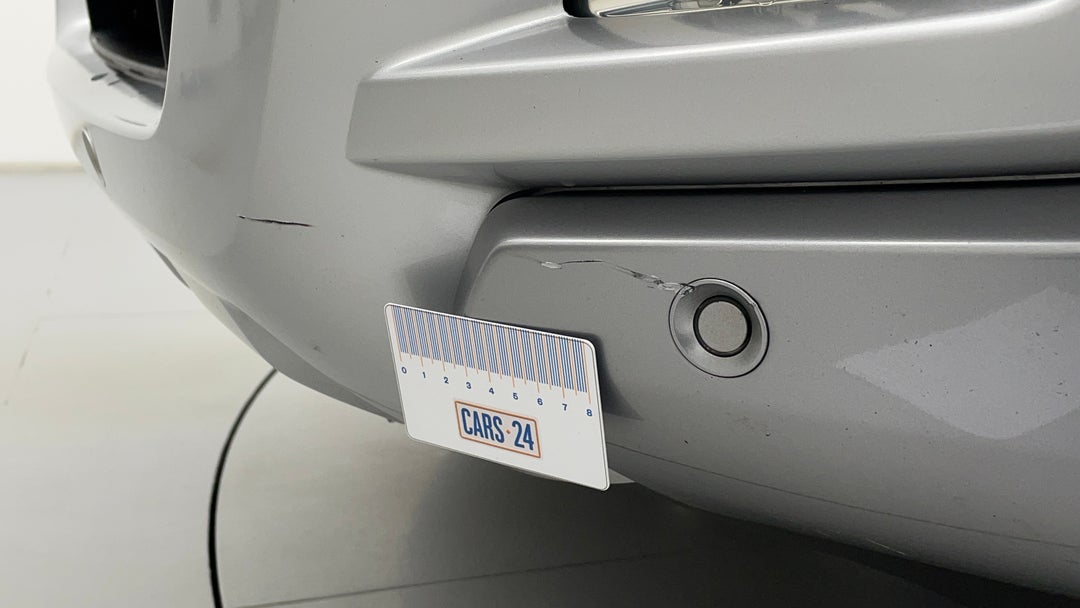 Bumper Front Scratch