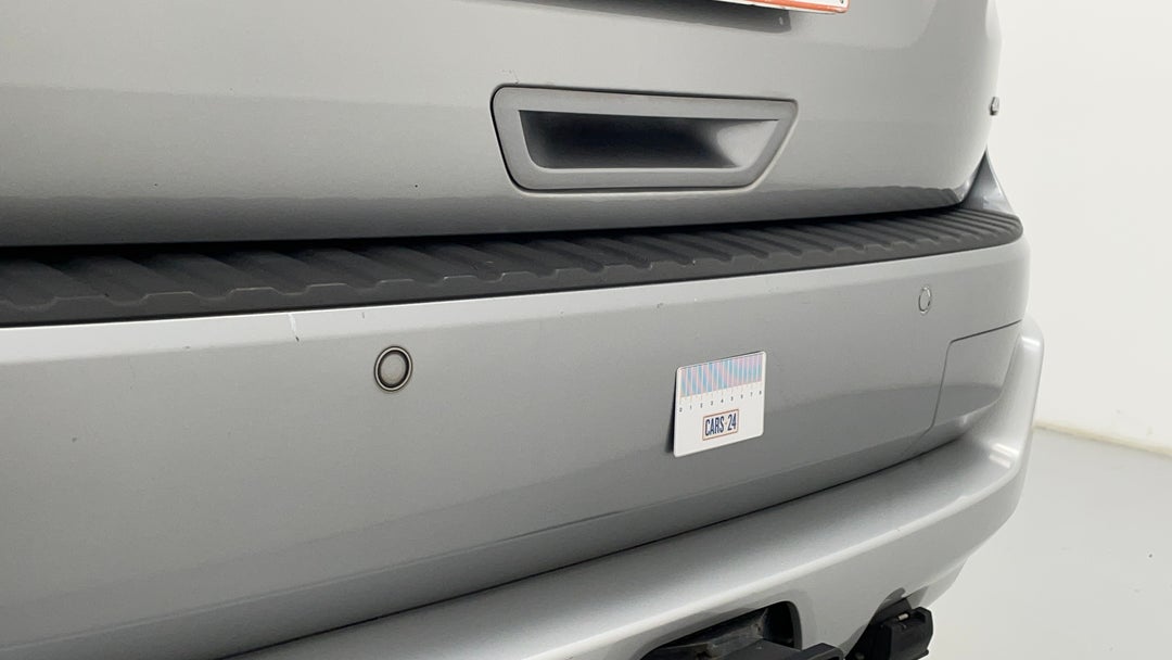 Bumper Rear Scratch