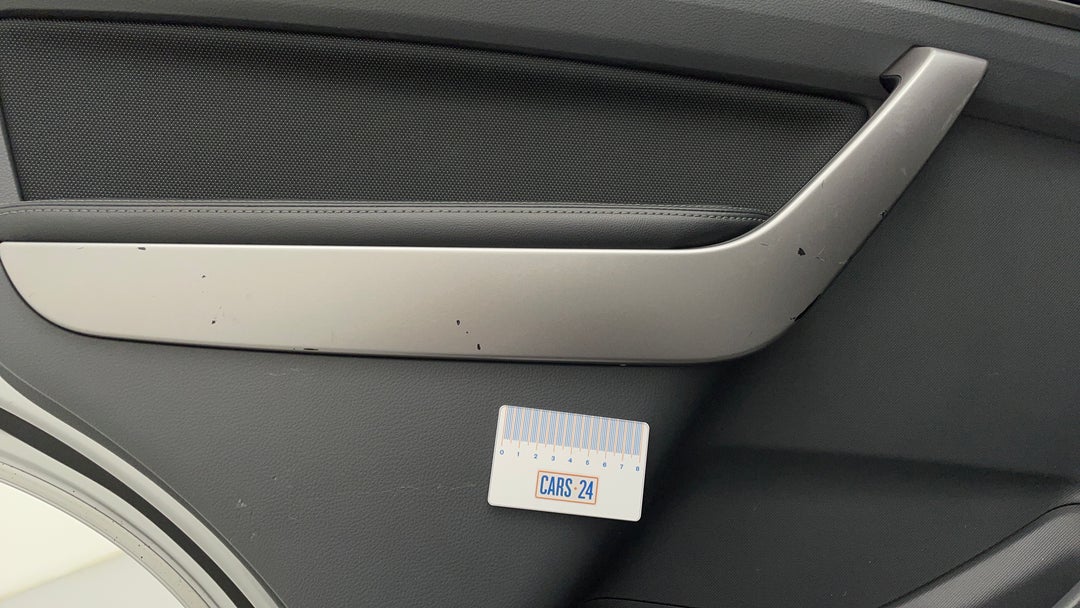 Door Interior Rear LHS Scuff
