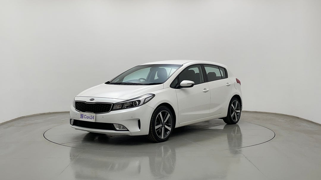 Left Front Diagonal (45- Degree) View