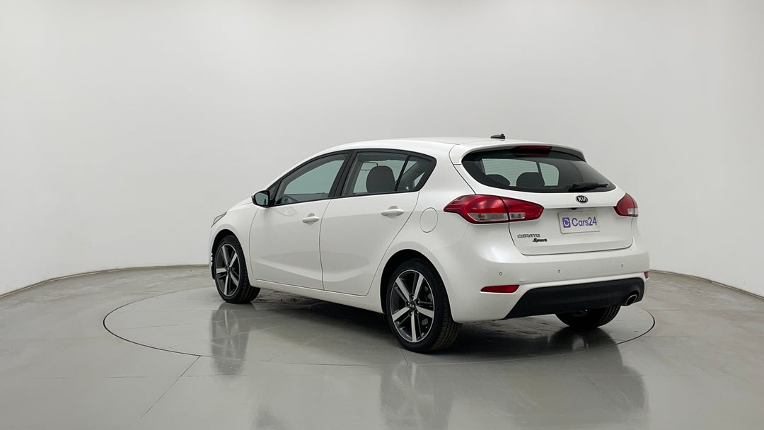 Left Back Diagonal (45- Degree) View