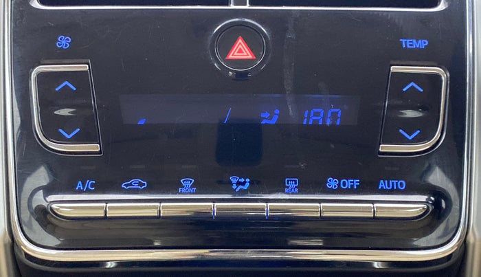 2018 Toyota YARIS G MT, Petrol, Manual, 27,927 km, Automatic Climate Control