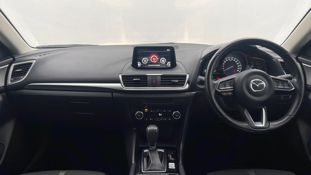 2018 Mazda Mazda3 Sp25, Automatic, 22458 km, Dashboard View