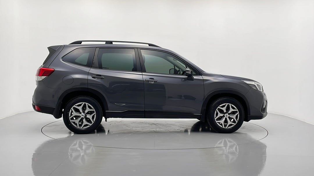 2020 Subaru Forester 2.5i (awd), Automatic, 41834 km, Right Side View