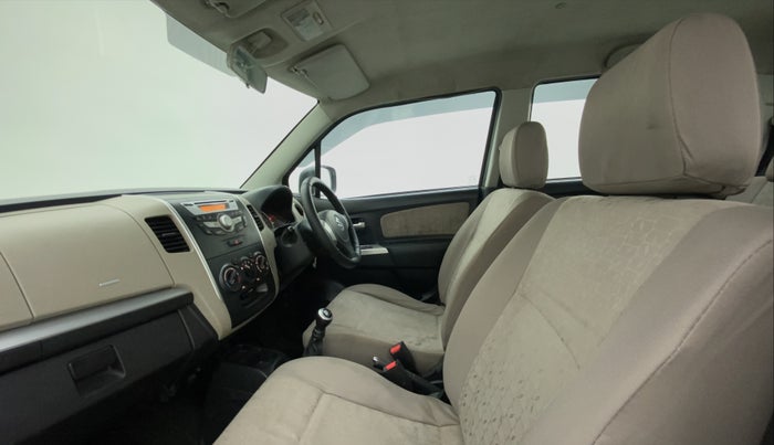 2015 Maruti Wagon R 1.0 VXI, Petrol, Manual, 57,803 km, Right Side Front Door Cabin