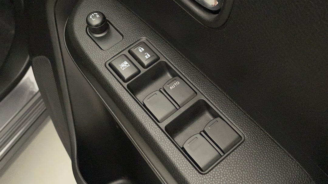 Drivers Side Door Panel Controls