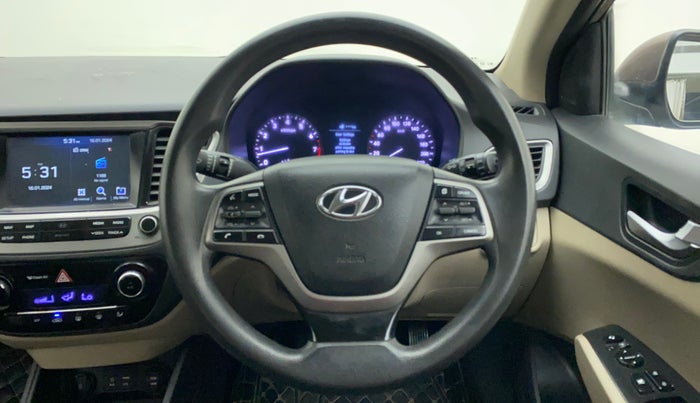 2019 Hyundai Verna 1.6 VTVT SX, Petrol, Manual, 84,648 km, Steering Wheel Close Up