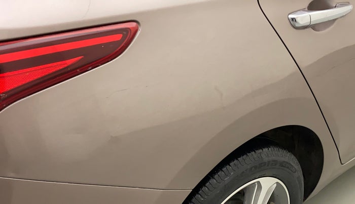 2019 Hyundai Verna 1.6 VTVT SX, Petrol, Manual, 84,648 km, Right quarter panel - Slightly dented