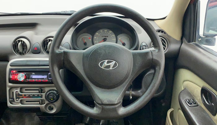 2012 Hyundai Santro Xing GL PLUS, Petrol, Manual, 94,959 km, Steering Wheel Close Up