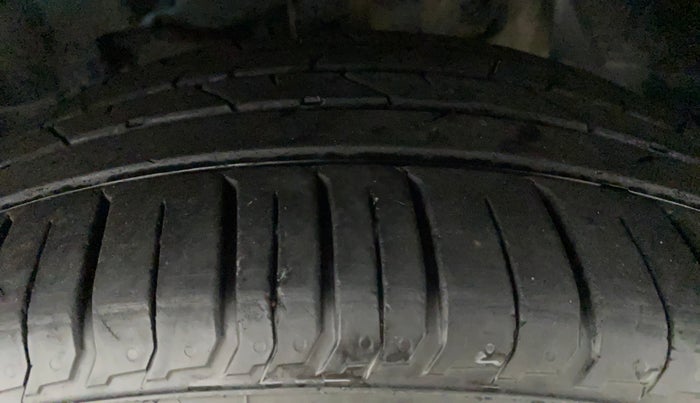 2019 Tata NEXON XZA PLUS PETROL, Petrol, Automatic, 58,820 km, Left Front Tyre Tread