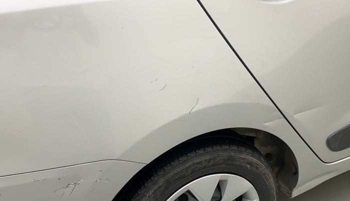 2015 Hyundai Xcent S 1.2, Petrol, Manual, 91,153 km, Right quarter panel - Slightly dented
