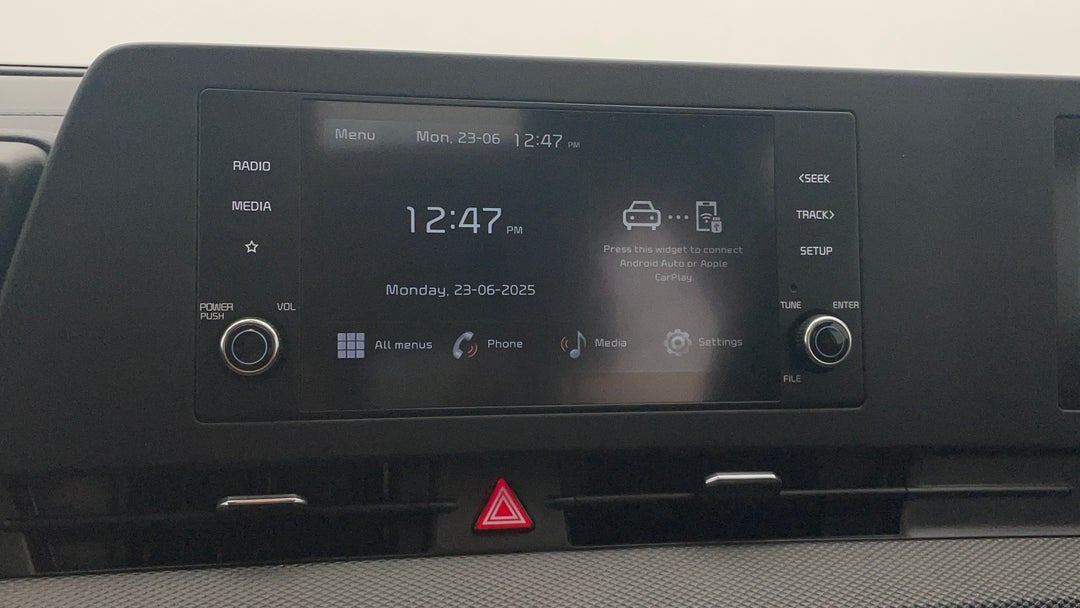 2024 Kia Sportage S (fwd), Automatic, 14477 km, Infotainment System