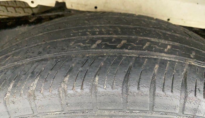 2018 Mahindra Scorpio S3 2WD, Diesel, Manual, 57,807 km, Right Rear Tyre Tread