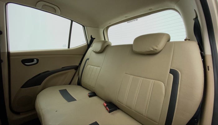 2008 Hyundai i10 SPORTZ 1.2, Petrol, Manual, 23,880 km, Right Side Rear Door Cabin