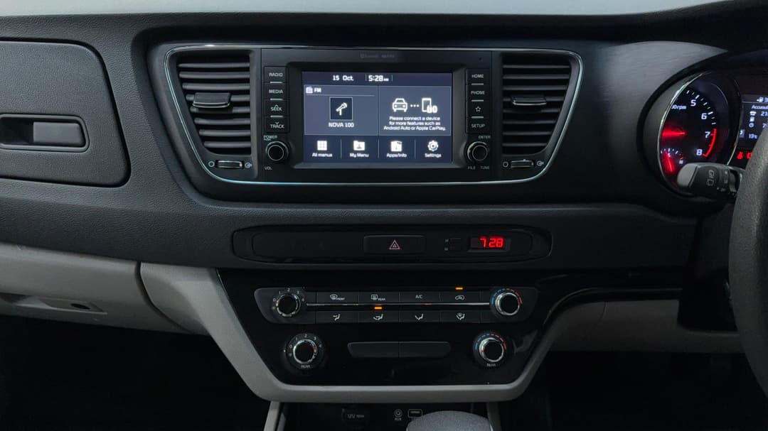 2019 Kia Carnival S, Automatic, 45561 km, Center Console