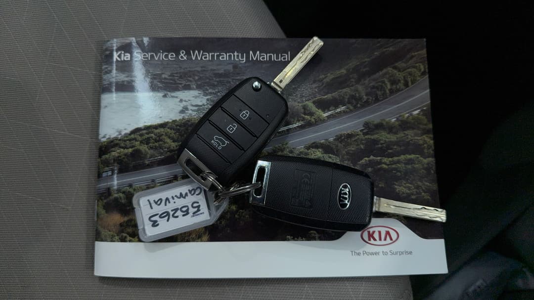 2019 Kia Carnival S, Automatic, 45561 km, Key Close-up