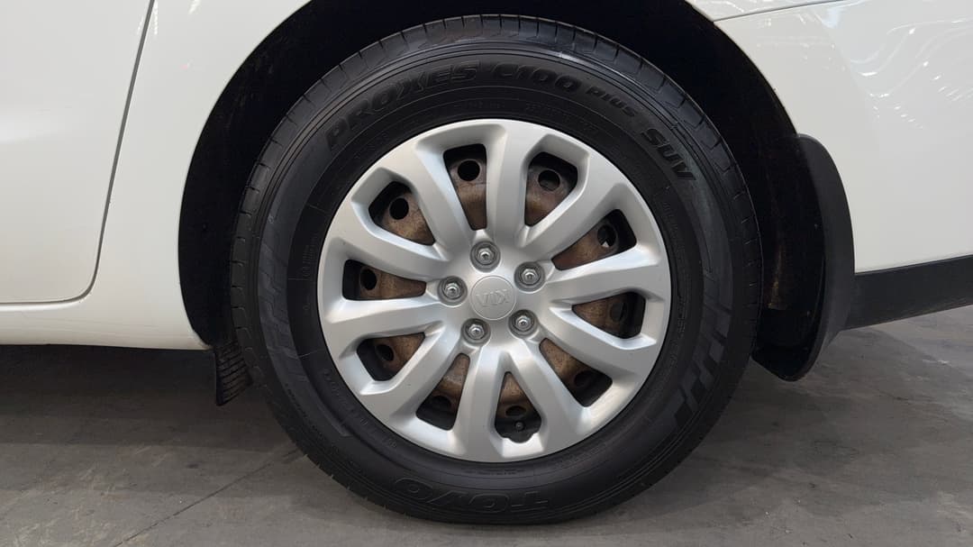 2019 Kia Carnival S, Automatic, 45561 km, Left Rear Wheel