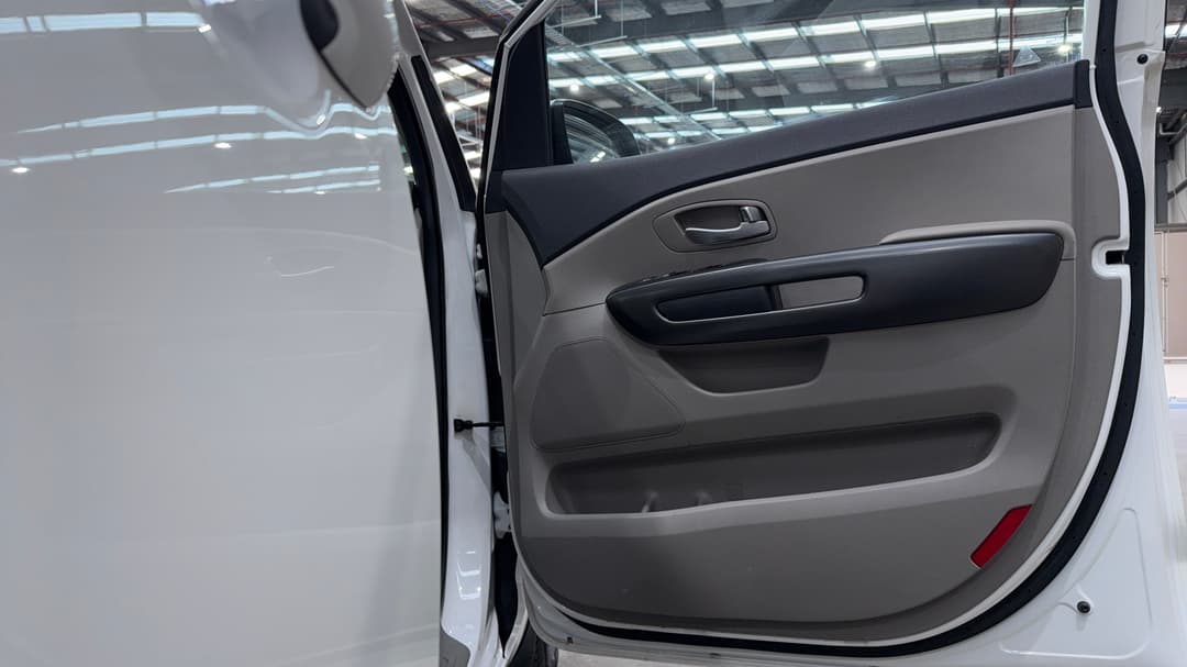 2019 Kia Carnival S, Automatic, 45561 km, Speaker View