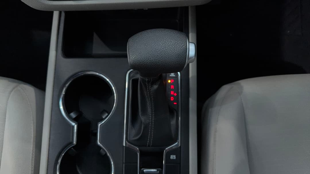 2019 Kia Carnival S, Automatic, 45561 km, Gear Lever 