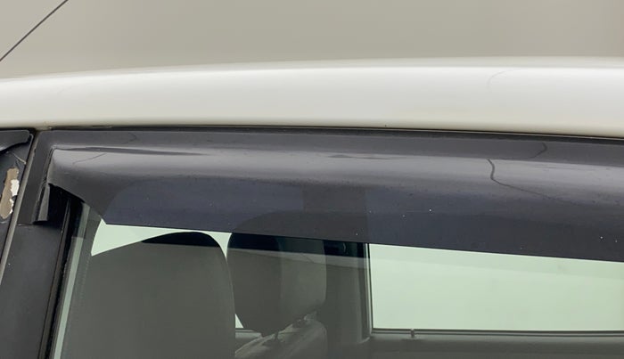 2011 Maruti Zen Estilo LXI CNG, CNG, Manual, 94,565 km, Rear left door - Door visor damaged