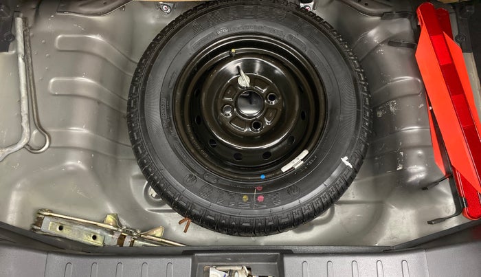 2017 Maruti Alto 800 LXI, Petrol, Manual, 15,729 km, Spare Tyre