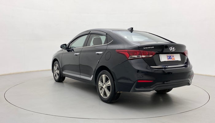 2018 Hyundai Verna 1.6 SX (O) CRDI MT, Diesel, Manual, 83,383 km, Left Back Diagonal