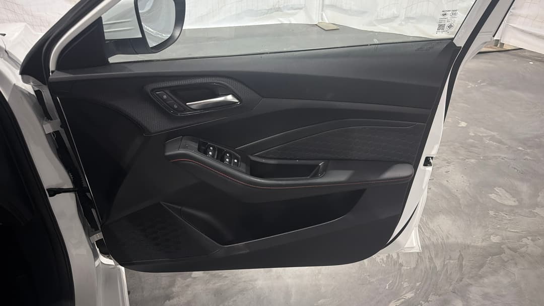 2023 MG Mg5 Essence, Automatic, 25887 km, Speaker View