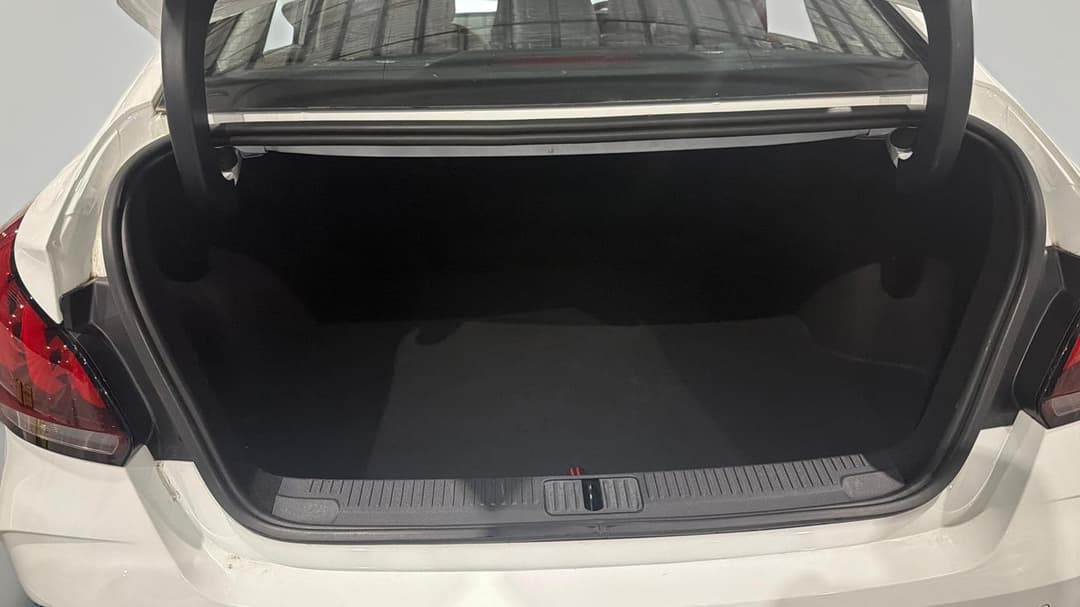 2023 MG Mg5 Essence, Automatic, 25887 km, Boot Inside View