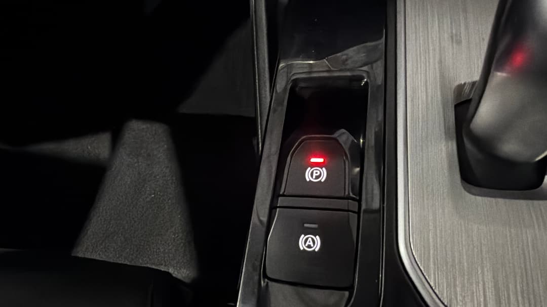 2023 MG Mg5 Essence, Automatic, 25887 km, Handbrake
