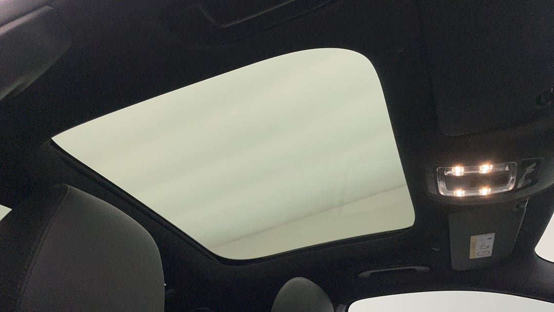 2021 Mercedes-benz Eqa 250, Automatic, 37783 km, Interior Sunroof/Moonroof