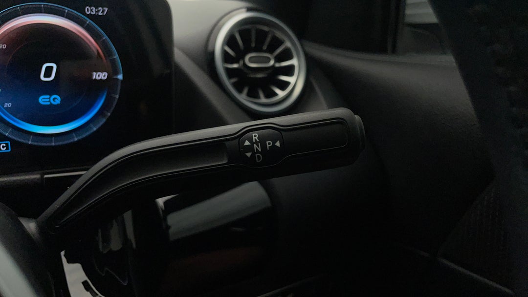 2021 Mercedes-benz Eqa 250, Automatic, 37783 km, Gear Lever 