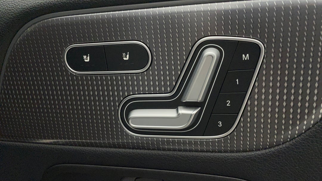 2021 Mercedes-benz Eqa 250, Automatic, 37783 km, Drivers Side Adjustment Panel