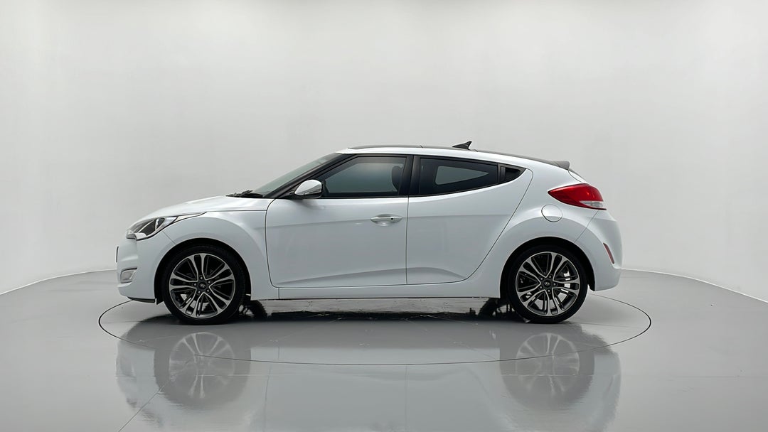 2016 Hyundai Veloster Veloster, Automatic, 58250 km, Left Side View