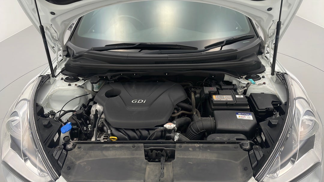 2016 Hyundai Veloster Veloster, Automatic, 58250 km, Open Bonnet (Engine)