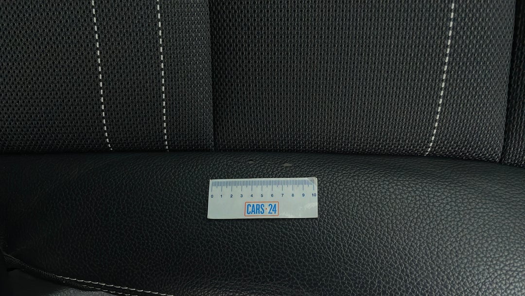 Seats Front RHS Wear