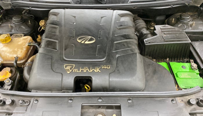 2015 Mahindra XUV500 W10 FWD, Diesel, Manual, 86,946 km, Open Bonet