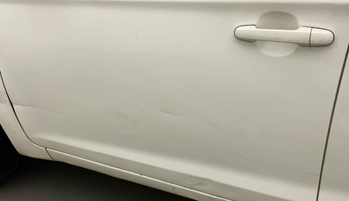 2012 Hyundai i20 SPORTZ 1.2, Petrol, Manual, 49,836 km, Front passenger door - Minor scratches