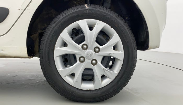 2015 Hyundai Grand i10 MAGNA 1.2 VTVT, Petrol, Manual, 46,923 km, Left Rear Wheel