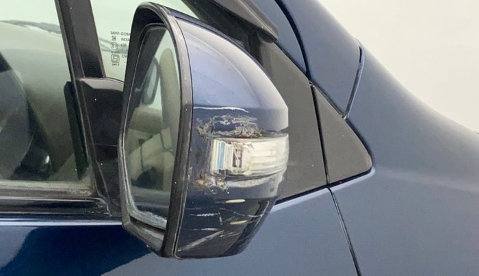 2016 Maruti Ertiga VDI SHVS, Diesel, Manual, 83,215 km, Right rear-view mirror - Minor scratches
