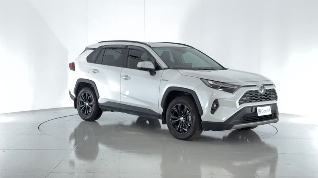 2024 Toyota RAV4 Cruiser (AWD) Hybrid, Automatic, 35088 km, Right Front Diagonal (45- Degree) View