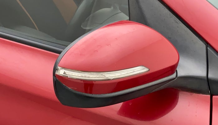 2015 Hyundai i20 Active 1.2 S, Petrol, Manual, 65,138 km, Right rear-view mirror - Indicator light has minor damage