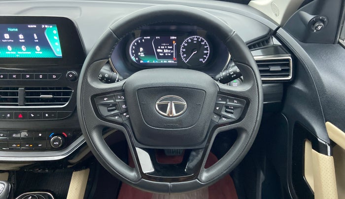 2021 Tata Safari XZA+  KRYOTEC, Diesel, Automatic, 14,990 km, Steering Wheel Close Up