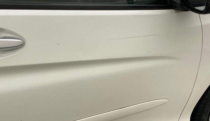 2019 Honda City 1.5L I-VTE V CVT, Petrol, Automatic, 25,357 km, Driver-side door - Minor scratches