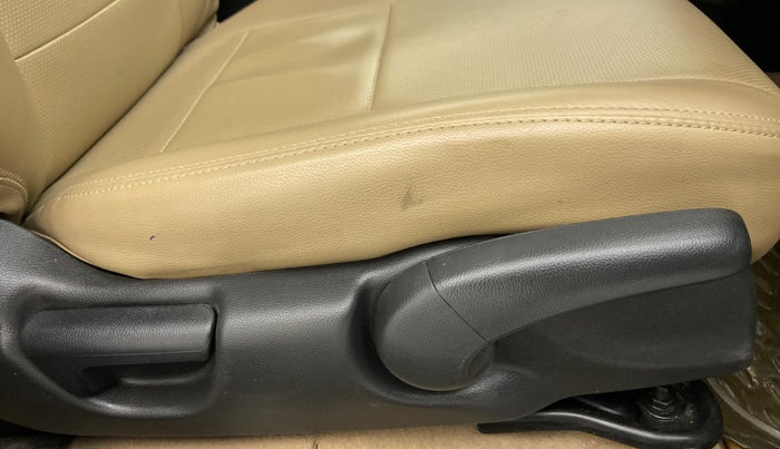 2019 Honda City 1.5L I-VTE V CVT, Petrol, Automatic, 25,357 km, Driver Side Adjustment Panel