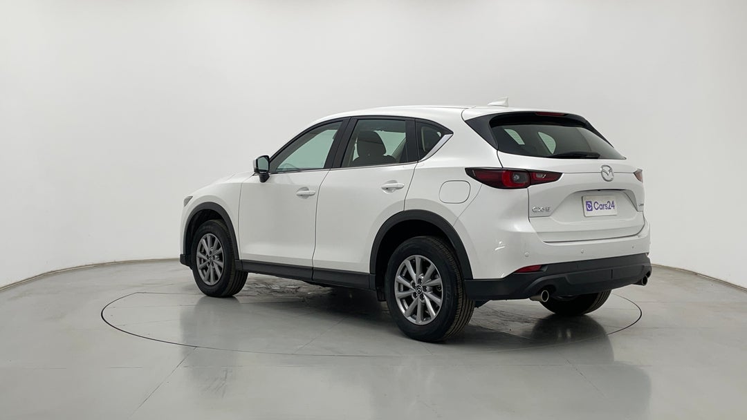 Left Back Diagonal (45- Degree) View