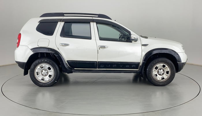 2014 Renault Duster RXL PETROL, Petrol, Manual, 29,638 km, Right Side View