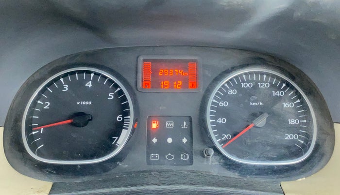 2014 Renault Duster RXL PETROL, Petrol, Manual, 29,638 km, Odometer Image