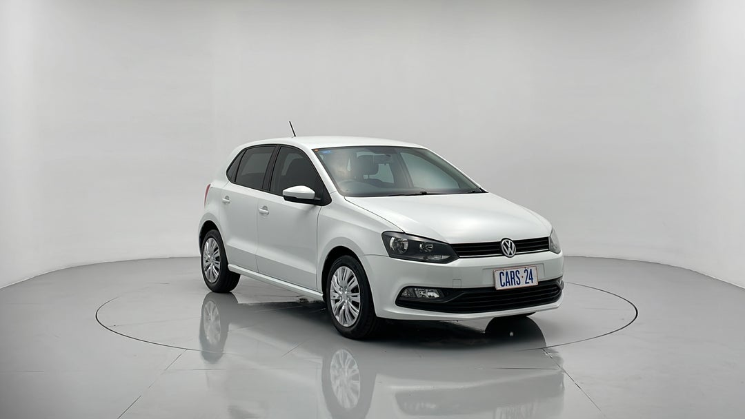 Right Front Diagonal (45- Degree) View