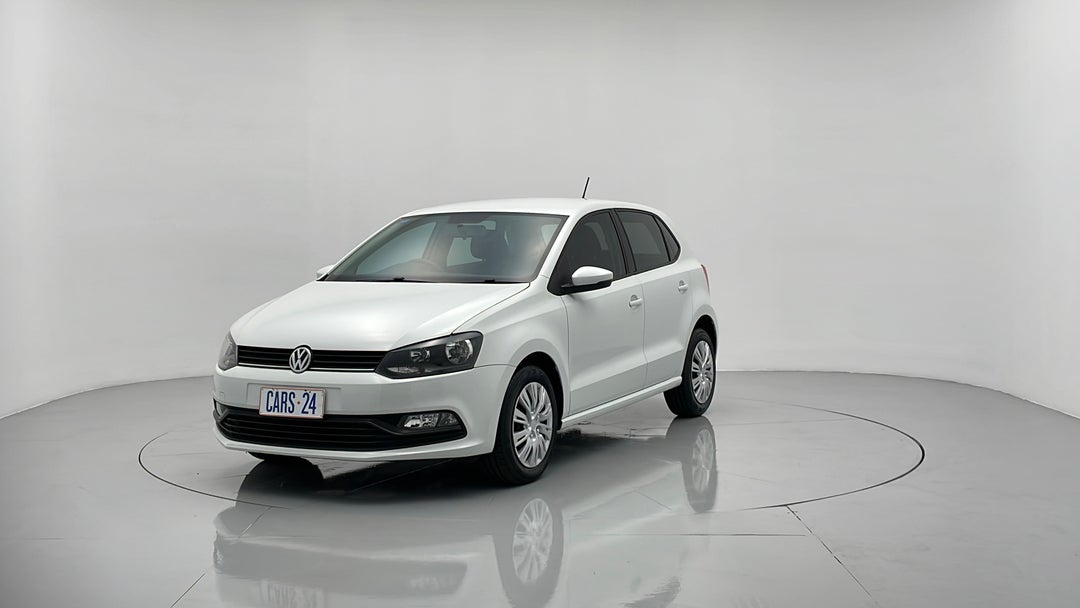 Left Front Diagonal (45- Degree) View